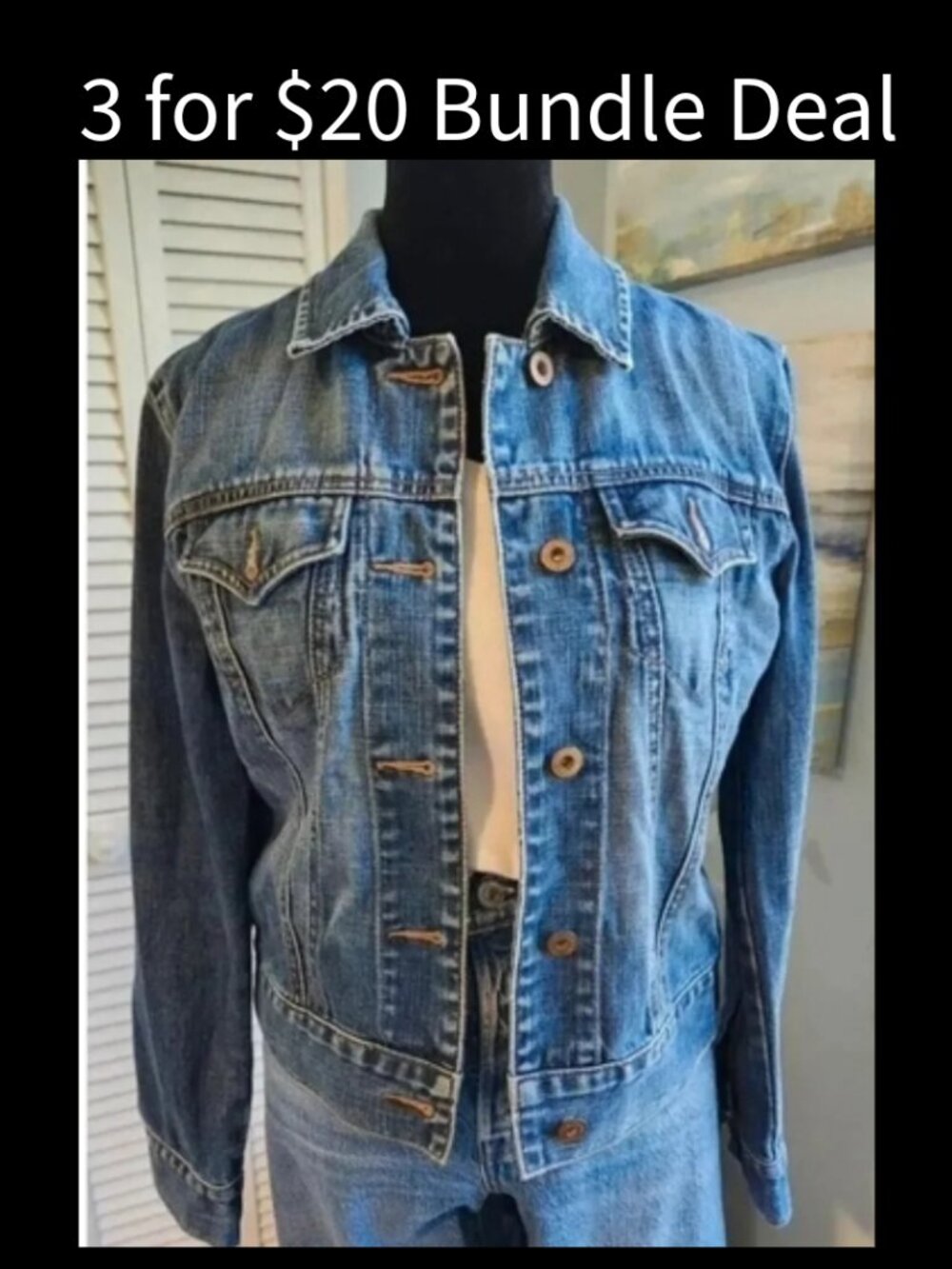 GAP Y2K Denim Cropped Trucker Jacket Womens XS Blue Jean Pockets Classic